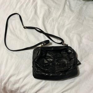 Black Leather Monserat De Lucca bag